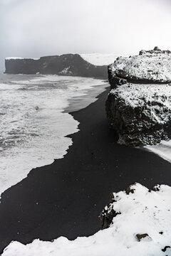 Gorgeous blacksand beaches in Dyrholaey, Iceland