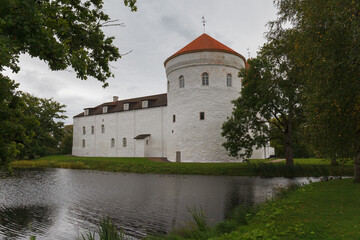 Fototapeta na wymiar Old Castle Koluvere, Estonia