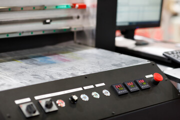 control panel of large format solvent ink printer
