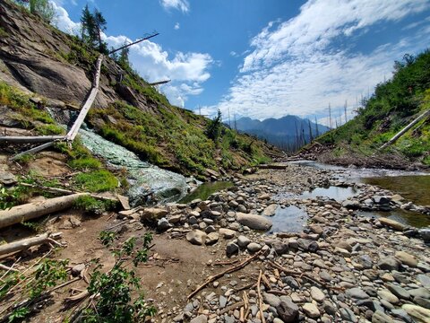 Hiking Rainbow Hot Springs, Colorado
