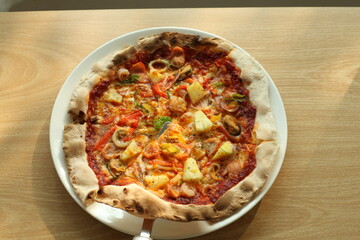 Crispy Thin Crust Pizza