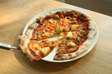 Crispy Thin Crust Pizza