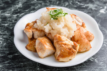 鶏肉の大根おろし