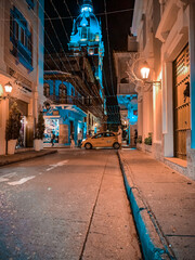 Colombia street night curch noche town cartagena arquitectura cab 