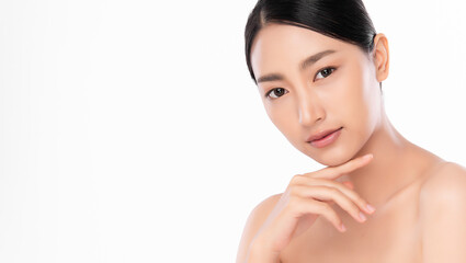 Naklejka premium Beautiful young asian woman with clean fresh skin on white background, Face care, Facial treatment, Cosmetology, beauty and spa, Asian women portrait