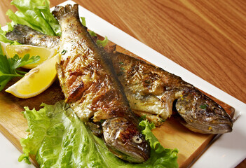  Tunisian Complet Poisson