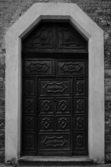 Foto scattata nel centro storico di Alba (CN).