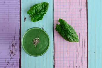 Spirulina spinach green smoothie with chia seeds. 