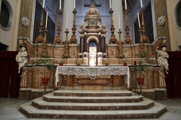 Napoli - Altare della Chiesa di San Giorgio Maggiore