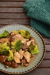 Chicken broccoli mushroom soy sauce