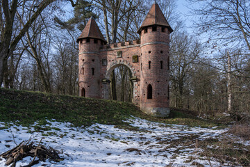 Sieglitzer Tor , historischer Zugang zum Sieglitzer Waldpark