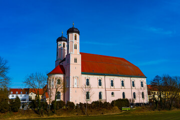 Fototapeta na wymiar Kirche Oberalteich