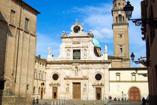St. Giovanni Square and St. Giovanni Church, Parma, Emilia Romagna