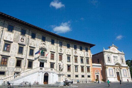 Piazza dei Cavalieri, Scuola Normale University, Pisa, Tuscany