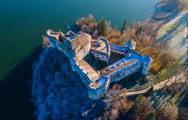 Zamek Dunajec  w Niedzicy, w Pieninach © slawjanek