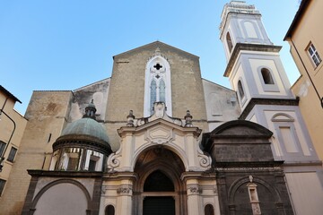 Napoli – Facciata della Basilica di San Domenico Maggiore