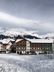 Fototapeta premium house in the mountains