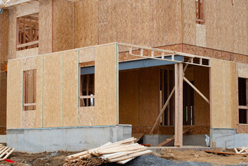 construction of a plywood garage