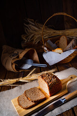 Moist wholemeal bread, crushed or ground whole grain