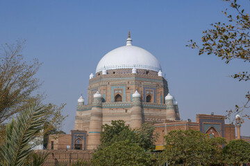 Fototapeta na wymiar Landscape view of beautiful ancient Shah Rukn-e-Alam sufi mausoleum and shrine, a historic landmark of medieval islamic architecture in Multan, Punjab, Pakistan