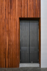 Obraz na płótnie Canvas old wooden doors