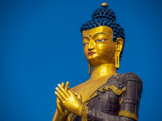 Obraz premium golden buddha statue in India