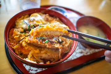 カツ丼　和食イメージ