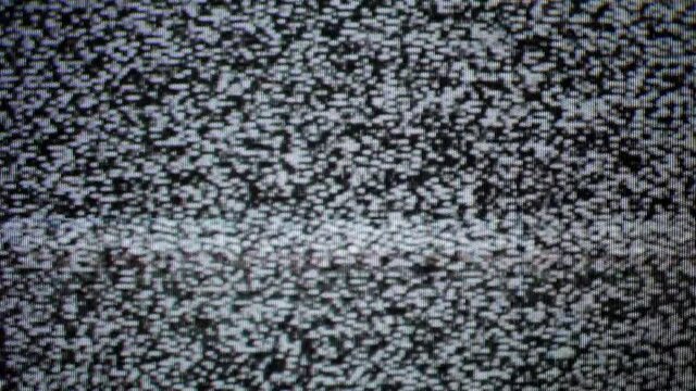 static TV screen, interference in the absence of a signal on the TV screen 