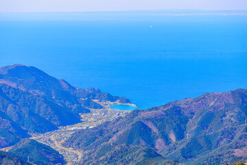 【静岡県】遠景で見る伊豆の港町