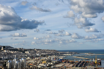 Fototapeta na wymiar a beautiful aerial panoramic view of Algiers city port