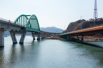 ２つの橋