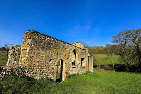 Ruin of St. James' church near Bix, once central to Bix Brand, the lost mediaeval village, Bix, Henley-on-Thames, Oxfordshire, England, United Kingdom, Europe