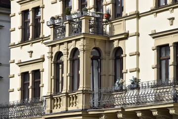 Fototapeta na wymiar curved Balcony