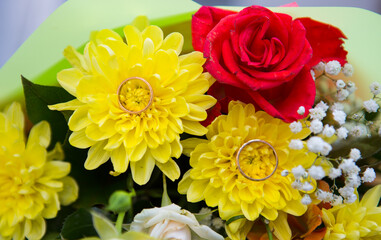 bouquet of yellow flowers