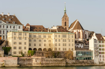 Fototapeta na wymiar Alte Universität, Martins-Kirche, Rhein, Rheinsprung, Basel, Schweiz