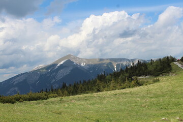 Bergelandschaft Landschaftsidyll von Österreichs GIpfeln in der Steiermark