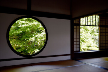 源光庵　悟りの窓と迷いの窓　京都市