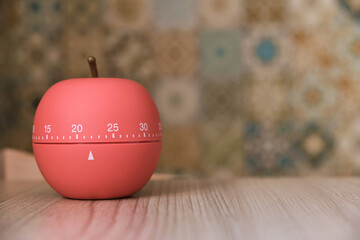 Kitchen timer shaped like a apple on kitchen