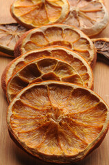Agrumi essiccati ft2102_4600  Dried citrus fruits