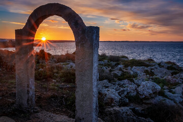 arch sunsrise