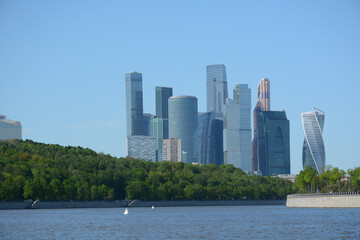 Fototapeta na wymiar MOSCOW, RUSSIA - MAY 9 , 2018: View to Moscow City skyscrapers from observation deck in Vorobyovy Gory park