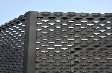 construction of a stair observation platform with high resistance to deformation even under heavy load Welded floor grate made of galvanized steel, for the walls of an industrial building