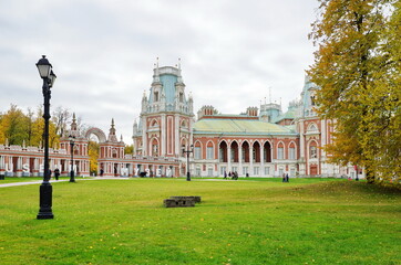 Obraz premium Moscow, Russia - October 12, 2018: Grand Palace in the estate 