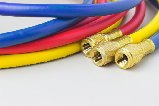Charging hose set, 3 hoses with 3 color red, yellow, blue, use for charging refrigerant into the cooling system or air conditioner