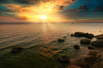 Obraz premium calm on the gulf of Finland at sunset.