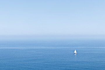 Fototapeta na wymiar blue sea in the north of spanish coast