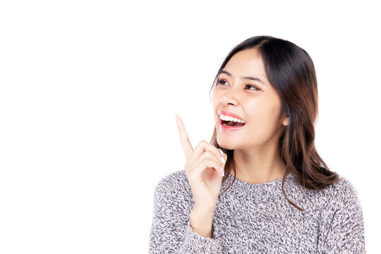 Portraits of young Asian women. Thumbs up With a smiling face happily, a beautiful woman with a sense of self-confidence, looks good, happy on a white background.