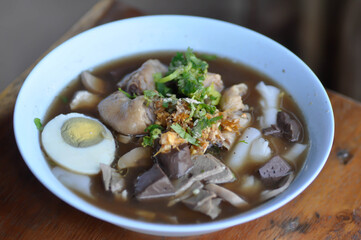 noodles, Chinese noodles or pork noodles