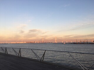 横浜の夕暮れ