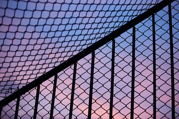 Texture the cage metal net